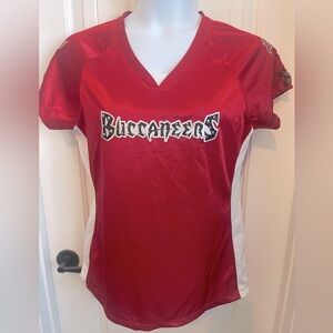 Tampa Bay Buccaneers Women’s Short Sleeve Tee/Jersey w/ White Mesh & Studs, Lrg